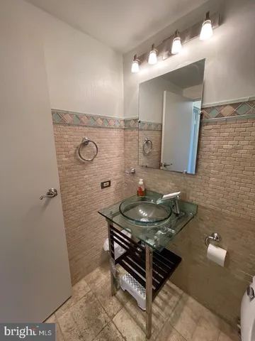 $598,950 | 1530 Key Boulevard, Unit 326, Arlington, VA 22209