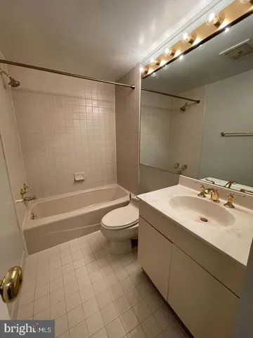 $598,950 | 1530 Key Boulevard, Unit 326, Arlington, VA 22209