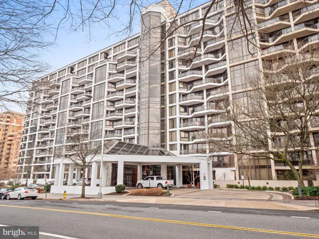 $598,950 | 1530 Key Boulevard, Unit 326, Arlington, VA 22209