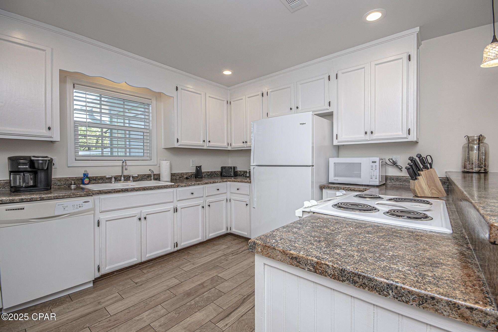 22522 Front Beach Road, Unit P Panama City Beach, FL 32413 - Photo 17 of 33