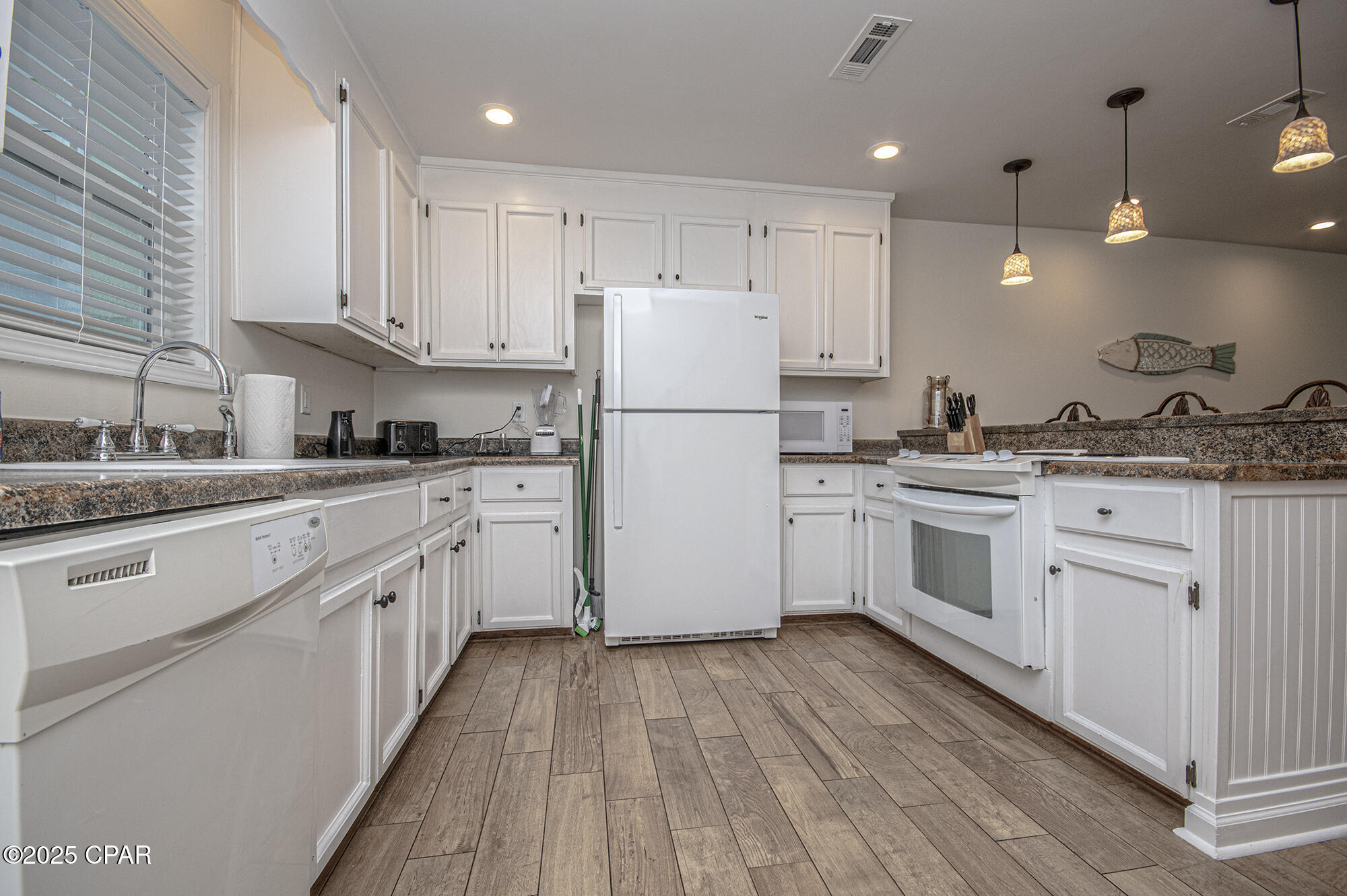 22522 Front Beach Road, Unit P Panama City Beach, FL 32413 - Photo 18 of 33