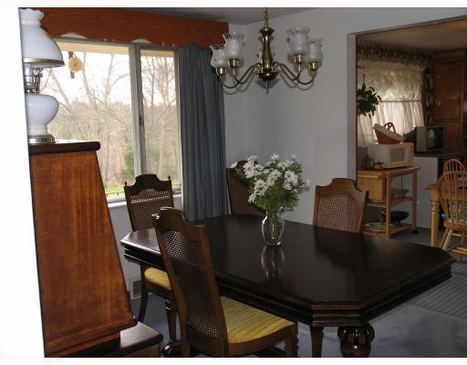 260 Thorne Road Washington, PA 15301 - Photo 3 of 8 Gallery Image 3