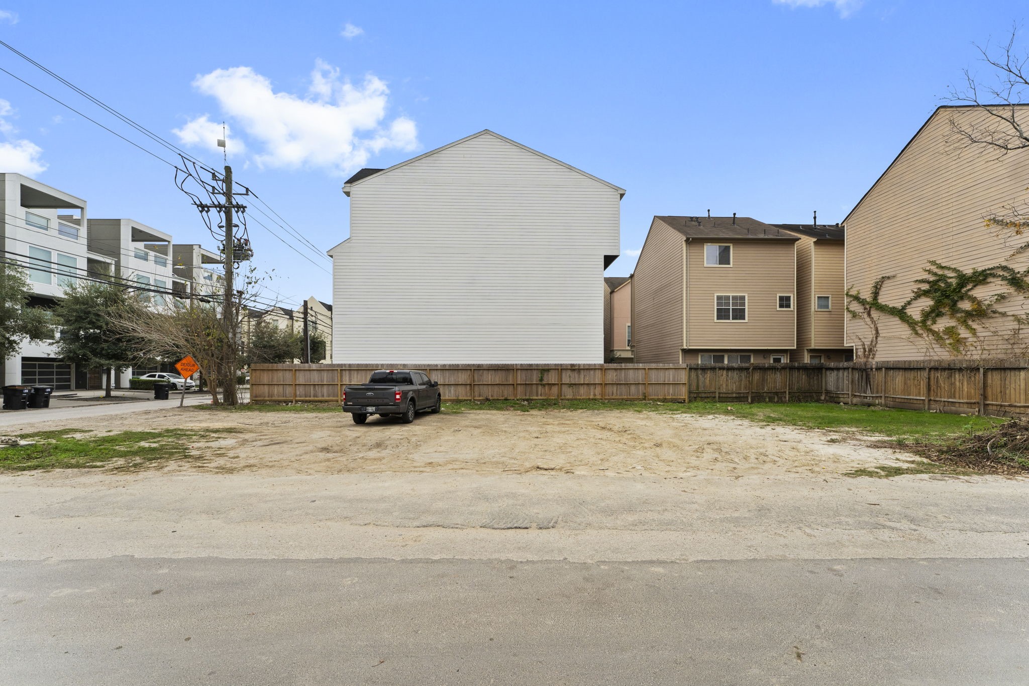 5807 Katy Street Houston, TX 77007 - Photo 4 of 37 A cleared corner lot, inside the 610 Loop, ready for a successful development project.