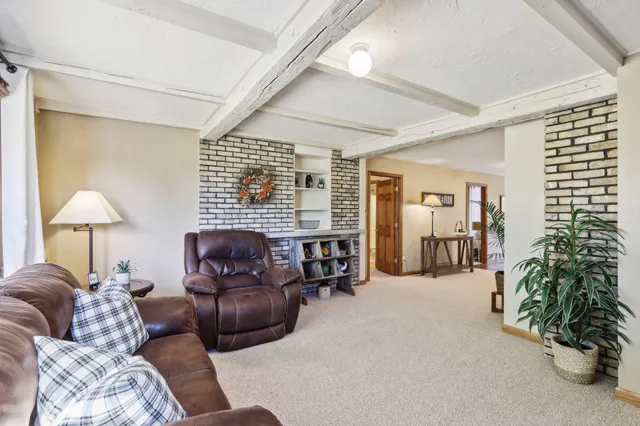 $750,000 | 9080 Hickory Drive, Kewaskum, WI 53040