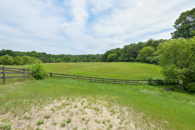 $750,000 | 9080 Hickory Drive, Kewaskum, WI 53040