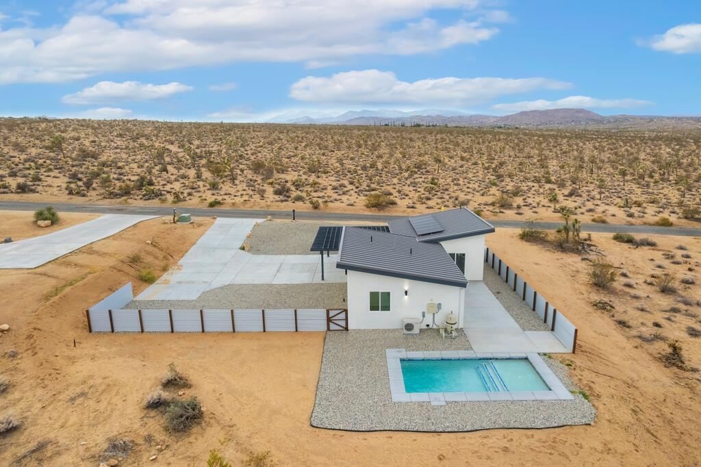 6689 Torres Avenue Joshua Tree, CA 92252 - Photo 42 of 48 a view of a city