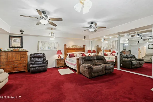 $346,000 | 206 Plantation Drive, Vicksburg, MS 39183
