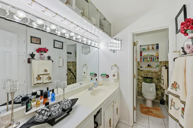 $356,000 | 206 Plantation Drive, Vicksburg, MS 39183