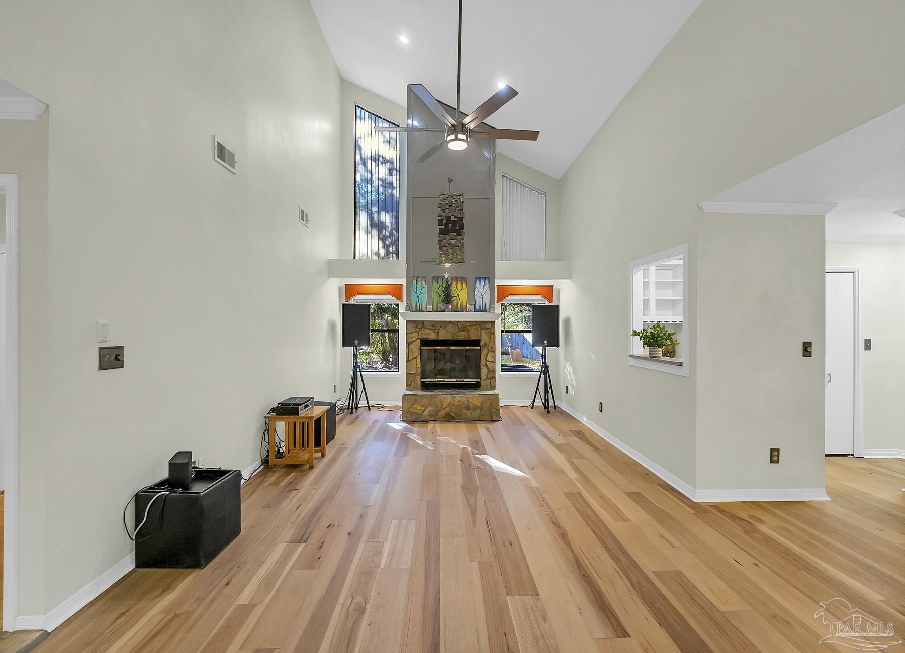 9000 Woodrun Road Pensacola, FL 32514 - Photo 17 of 49 Gallery Image 17