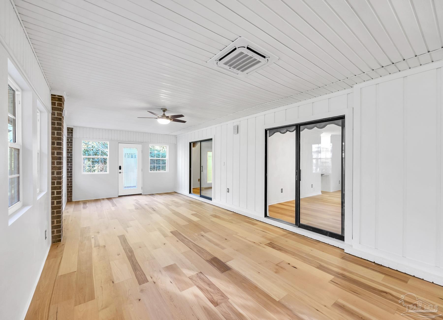 9000 Woodrun Road Pensacola, FL 32514 - Photo 38 of 49 Gallery Image 38