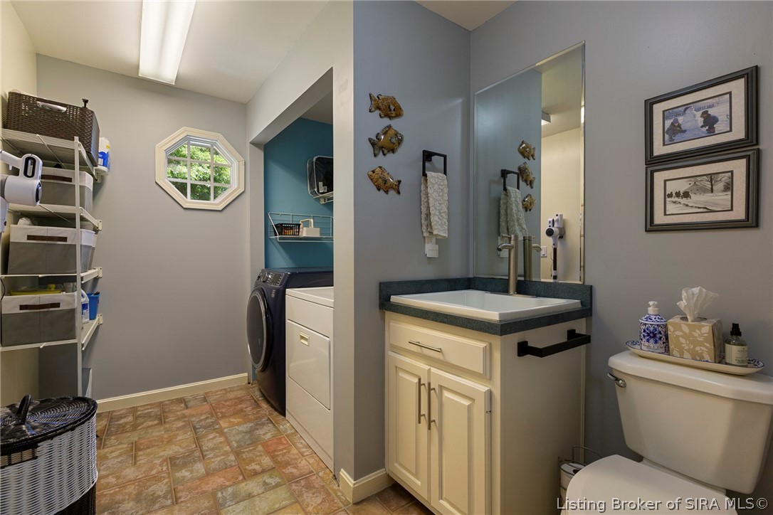 6024 Springcrest Drive Georgetown, IN 47122 - Photo 23 of 60 Laundry & Powder Room