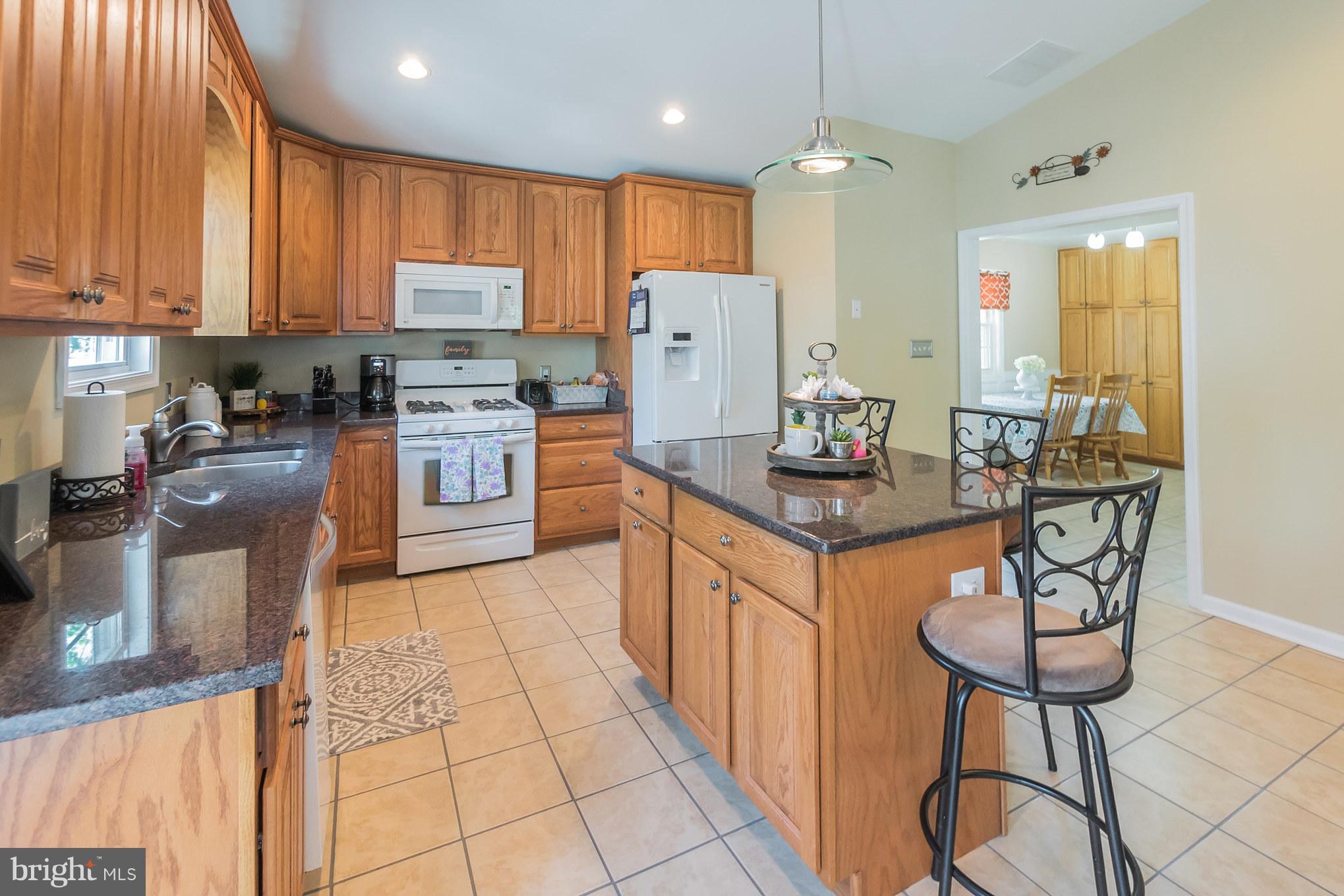 109 South Longcross Road Linthicum Heights, MD 21090 - Photo 3 of 29 Kitchen