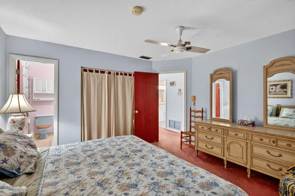 $110,000 | 2929 Southeast Ocean Boulevard, Unit J10, Stuart, FL 34996