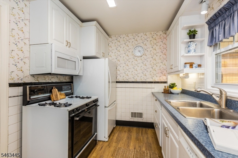 1014 Norton Road Union, NJ 07083 - Photo 14 of 37 Gallery Image 14