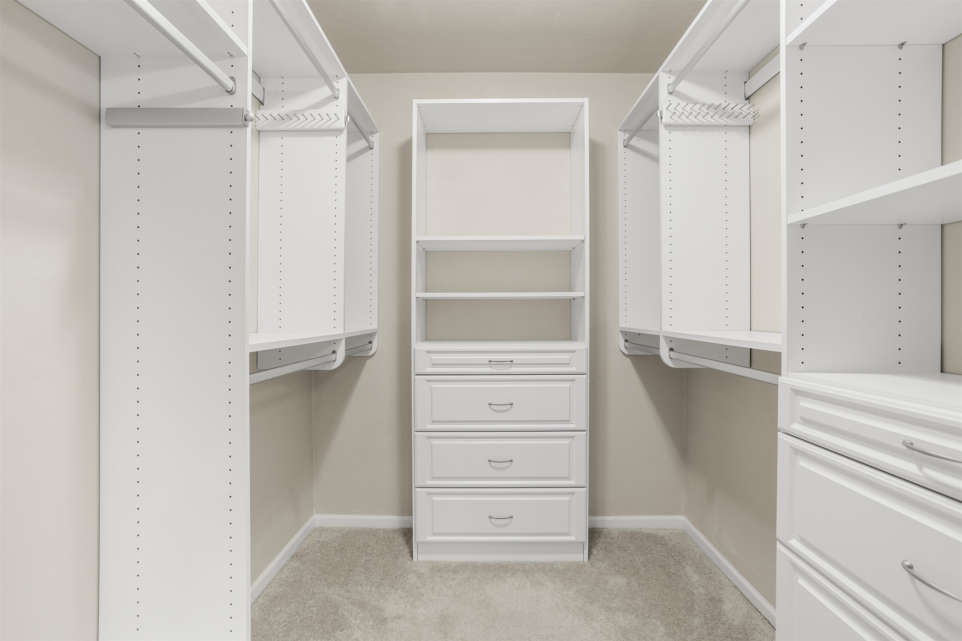 2210 East Tuscany Way Appleton, WI 54913 - Photo 21 of 33