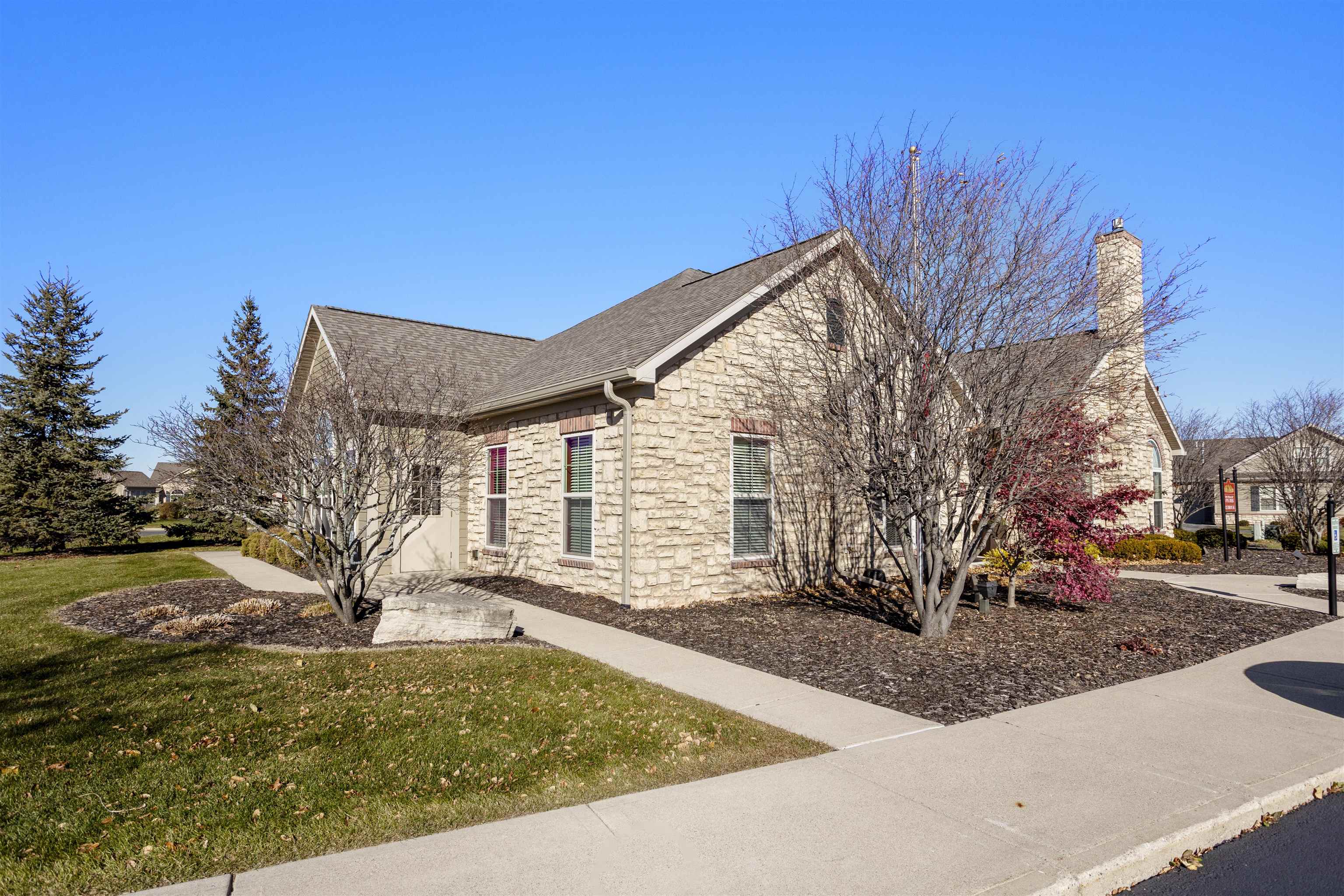 2210 East Tuscany Way Appleton, WI 54913 - Photo 28 of 33