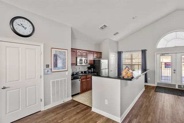 $425,000 | 2210 East Tuscany Way, Appleton, WI 54913