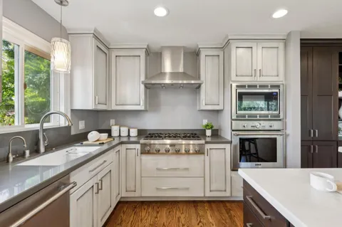 $2,280,000 | 1085 Sunset Drive, San Carlos, CA 94070