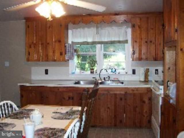 712 Pleasant Valley Road Elliottsburg, PA 17024 - Photo 4 of 9 Gallery Image 4