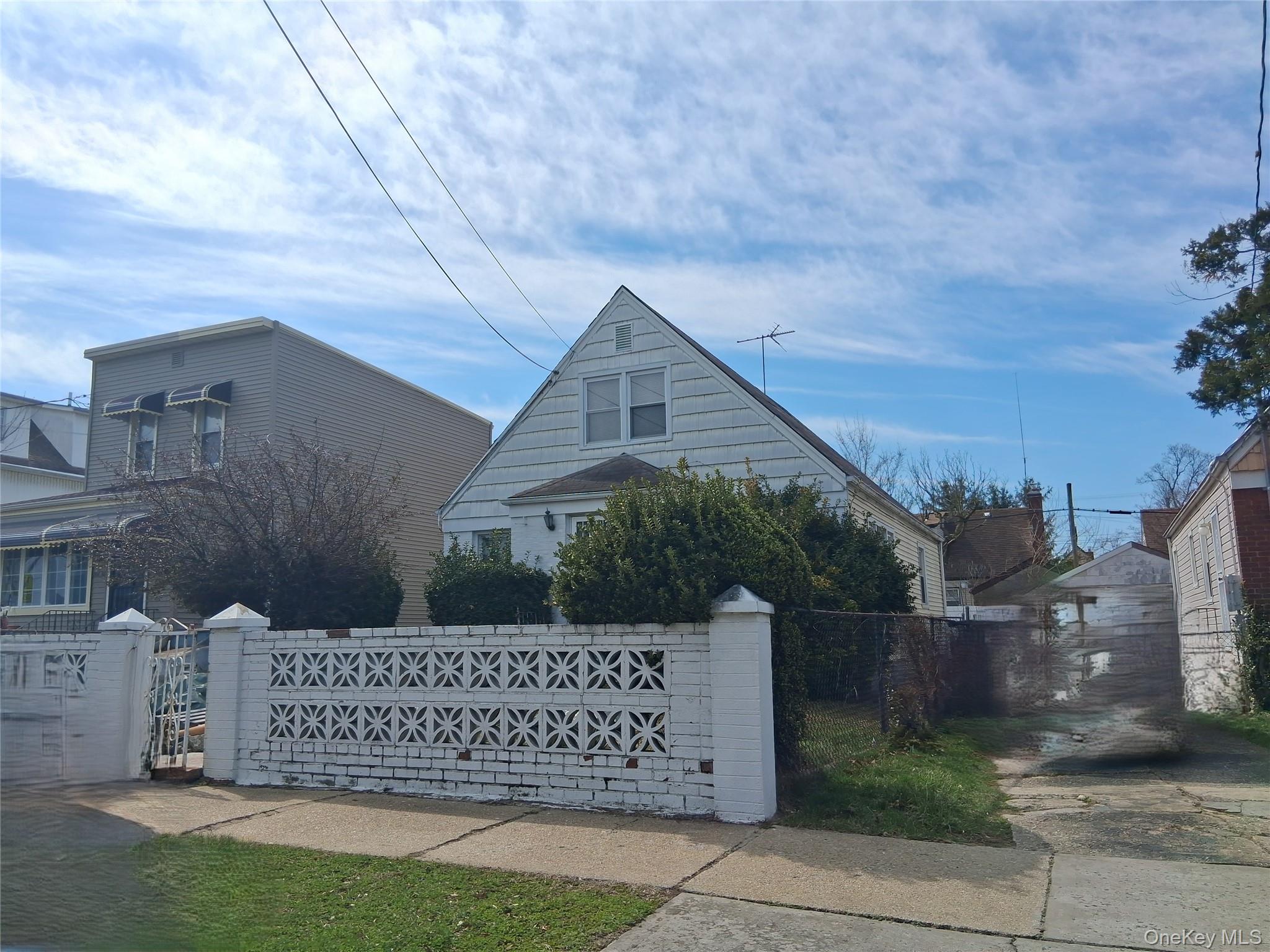 216-24 132nd Road Queens, NY 11413 - Photo 3 of 10