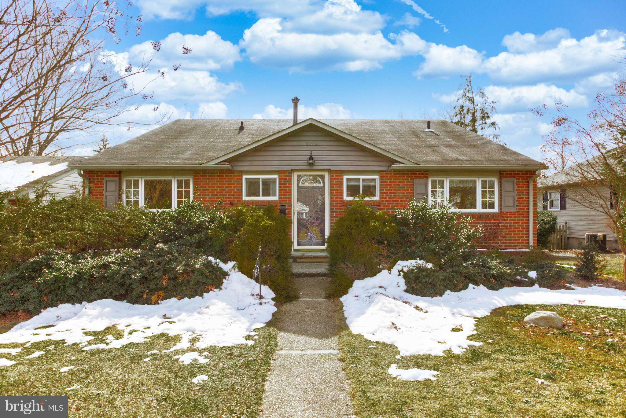 958 Chesterfield Road Haddonfield, NJ 08033 - Photo 1 of 38