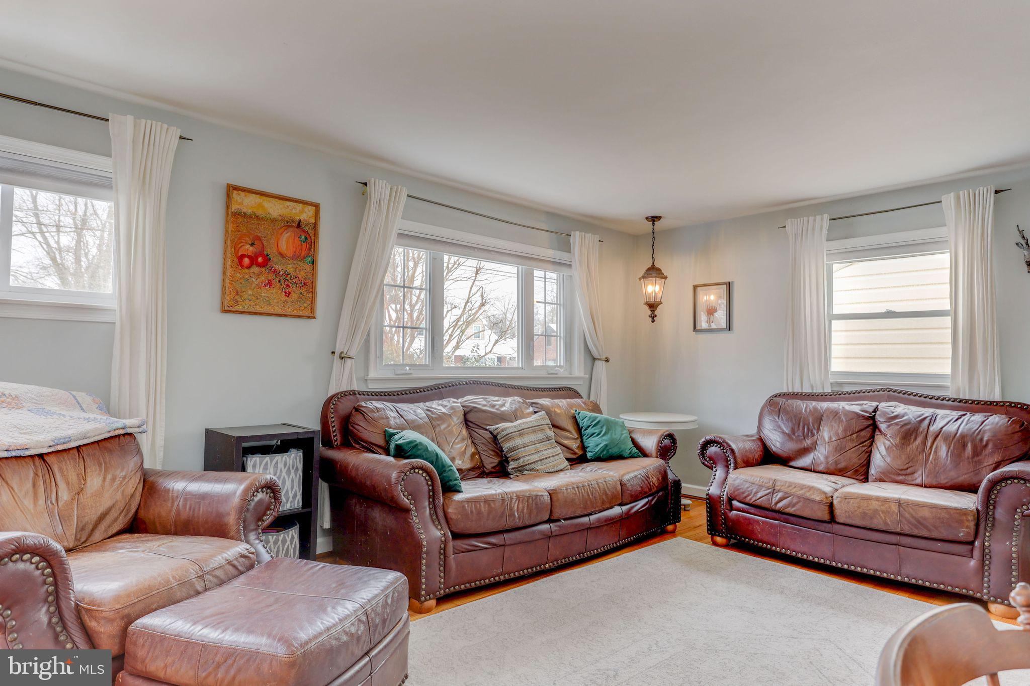 958 Chesterfield Road Haddonfield, NJ 08033 - Photo 3 of 38
