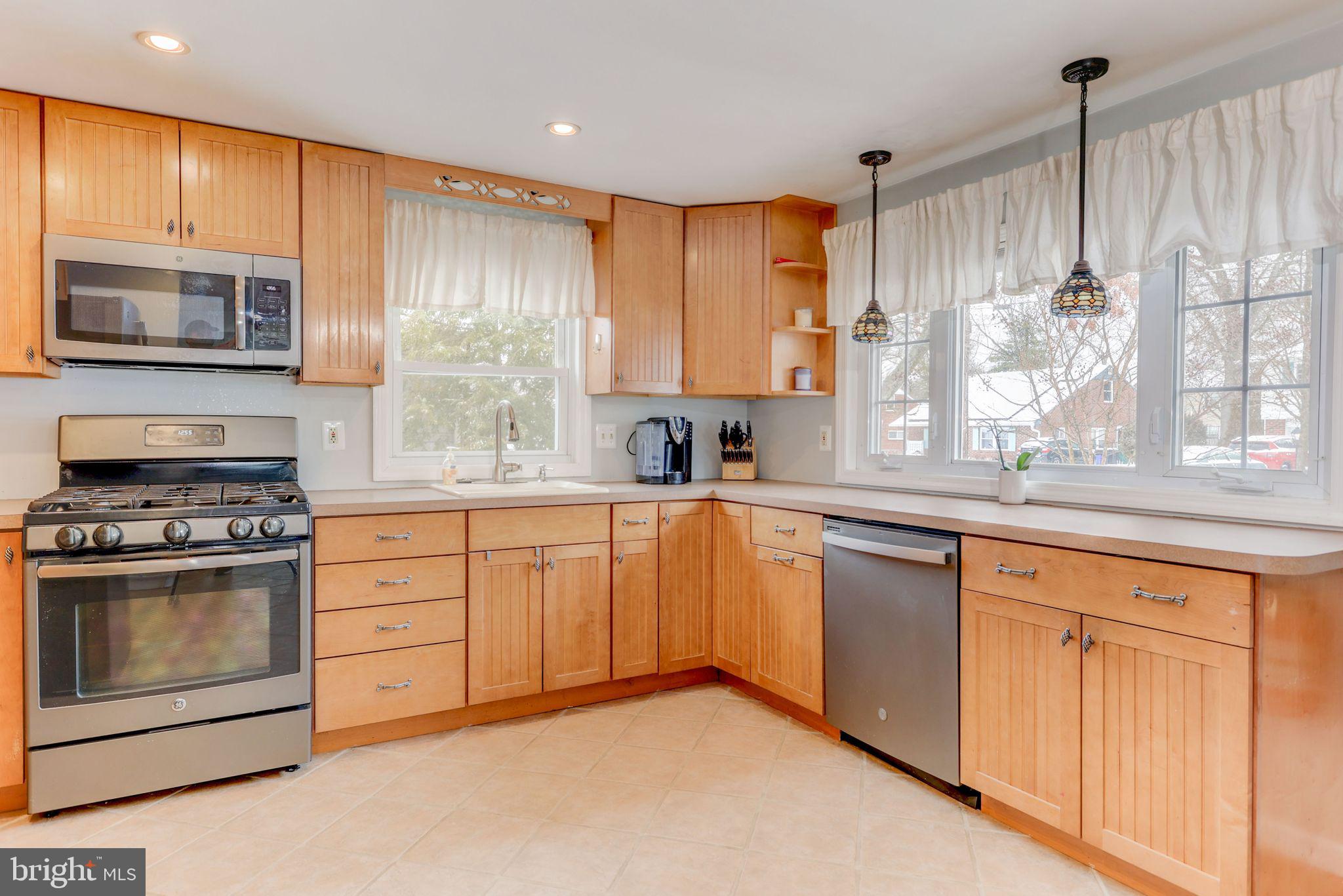 958 Chesterfield Road Haddonfield, NJ 08033 - Photo 7 of 38
