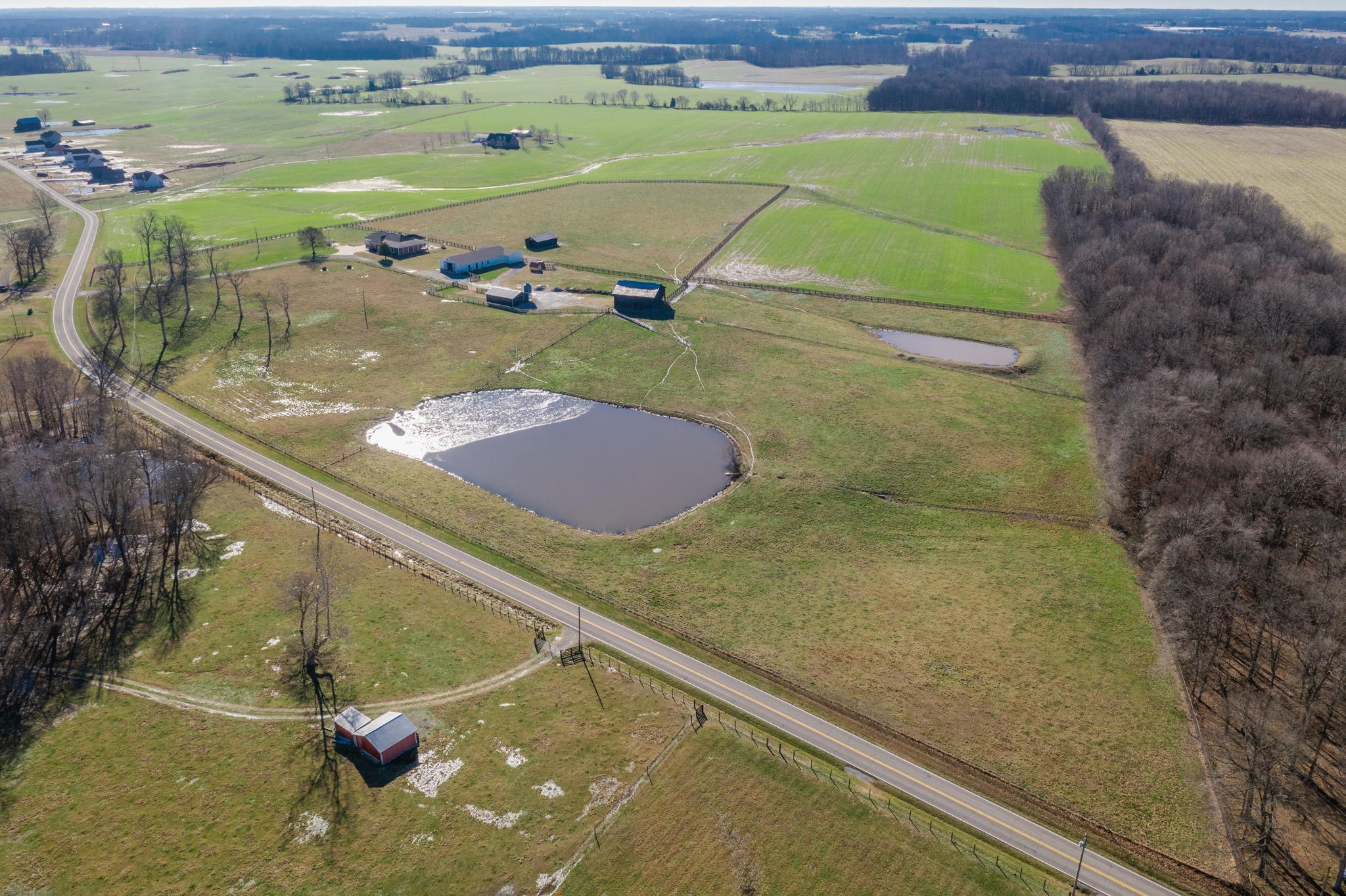 4767 Barren Plains Road Springfield, TN 37172 - Photo 6 of 68 a view of a swimming pool