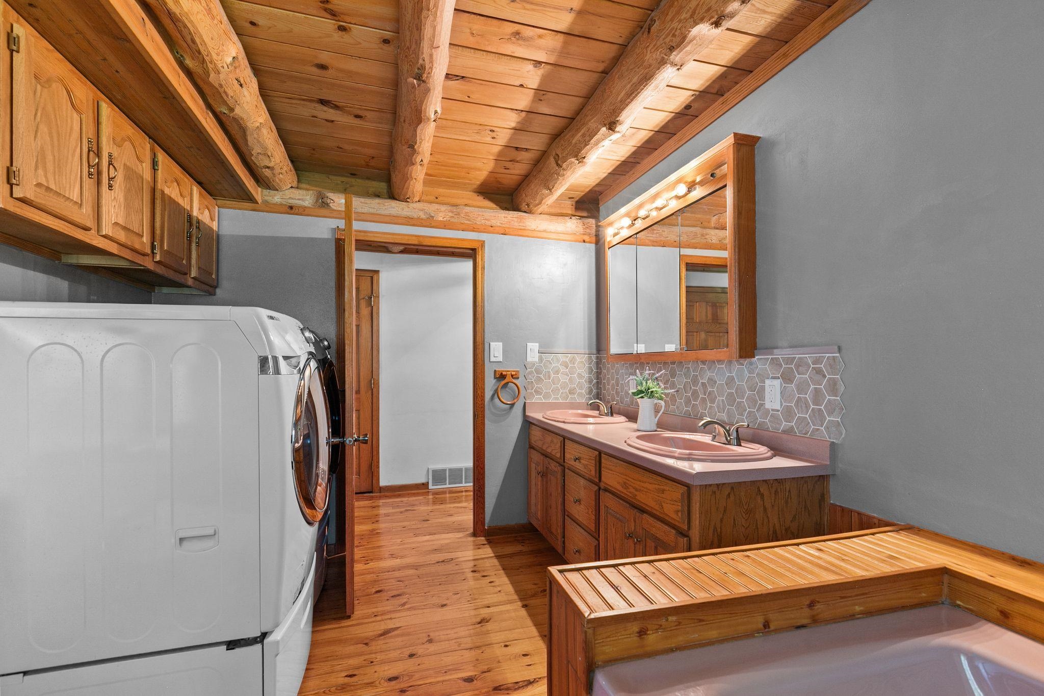 N3873 Anita Wieckert Road Appleton, WI 54913 - Photo 17 of 55