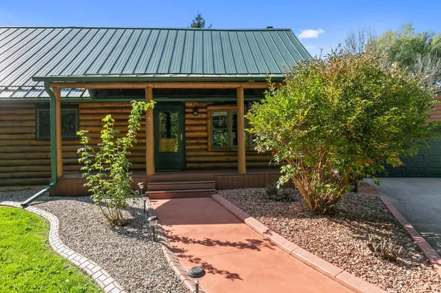 $520,000 | N3873 Anita Wieckert Road, Appleton, WI 54913