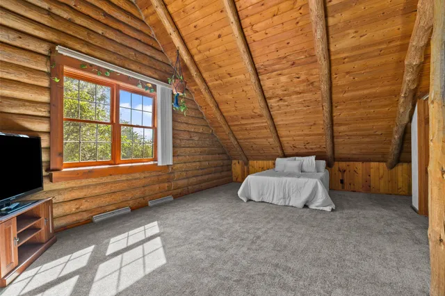 $520,000 | N3873 Anita Wieckert Road, Appleton, WI 54913