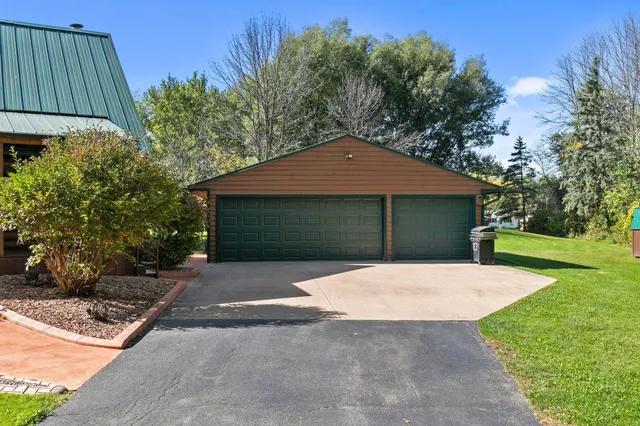 $520,000 | N3873 Anita Wieckert Road, Appleton, WI 54913