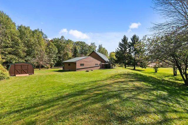 $520,000 | N3873 Anita Wieckert Road, Appleton, WI 54913