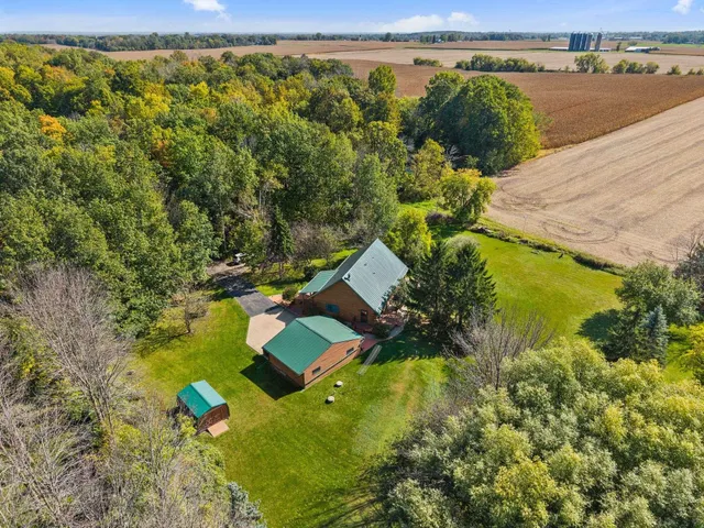 $520,000 | N3873 Anita Wieckert Road, Appleton, WI 54913