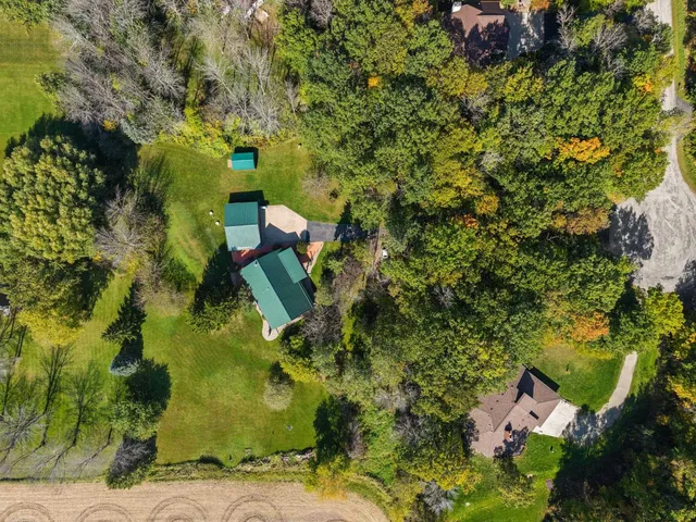 $520,000 | N3873 Anita Wieckert Road, Appleton, WI 54913
