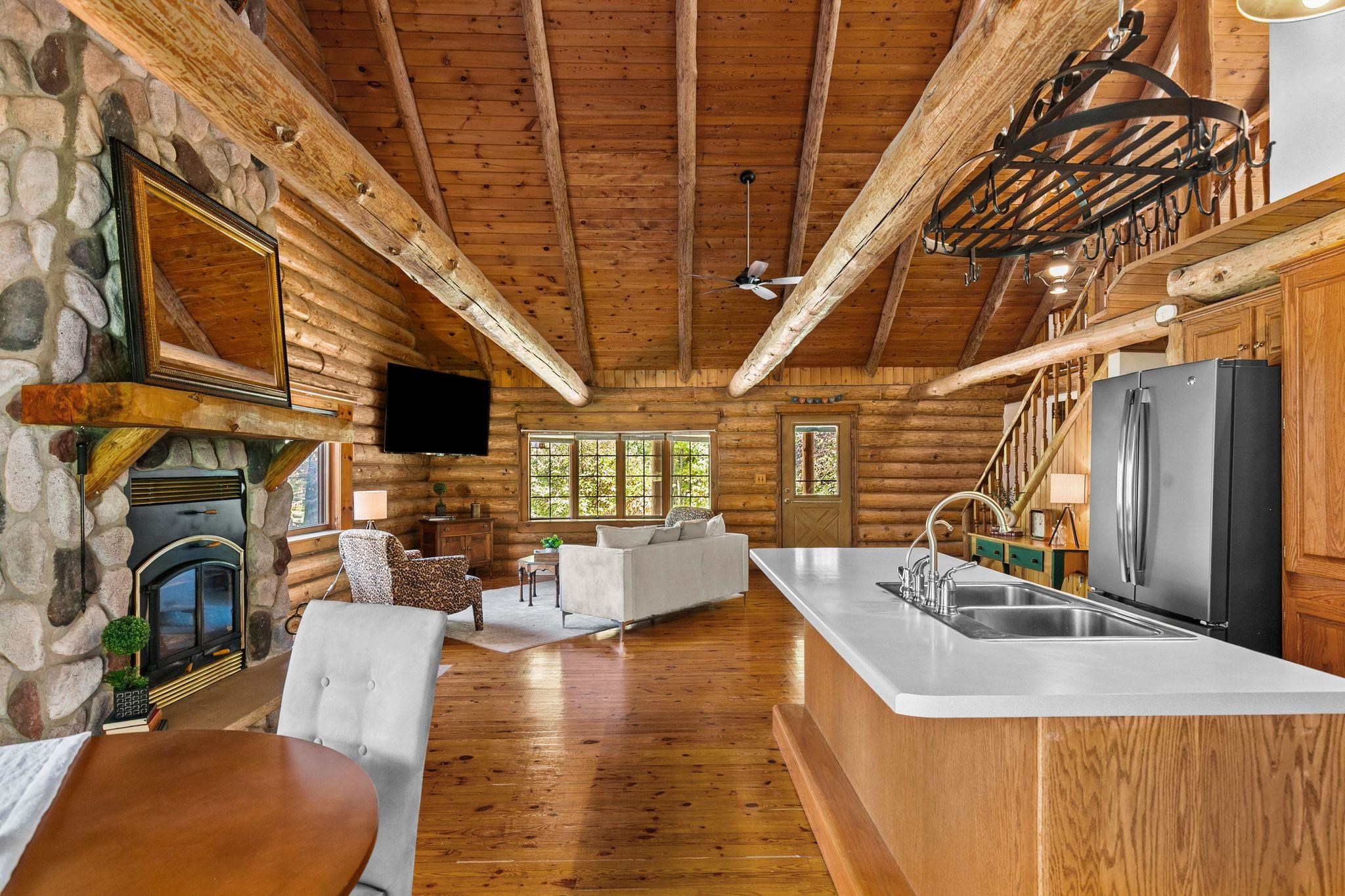 N3873 Anita Wieckert Road Appleton, WI 54913 - Photo 9 of 55