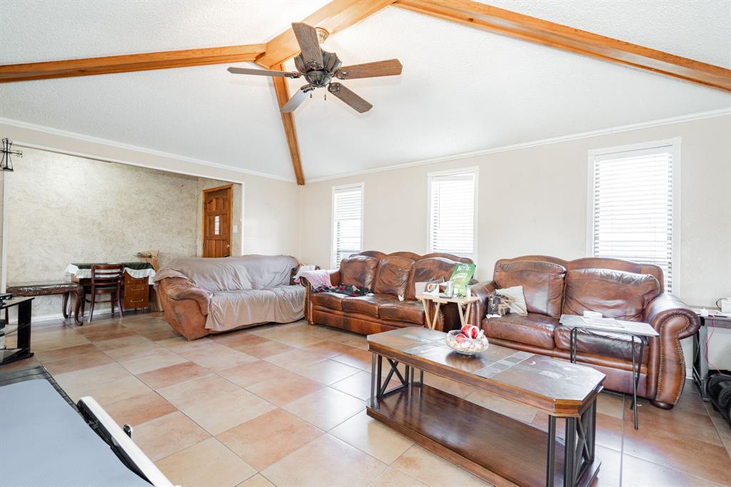 1802 Westgate Drive Terrell, TX 75160 - Photo 5 of 23