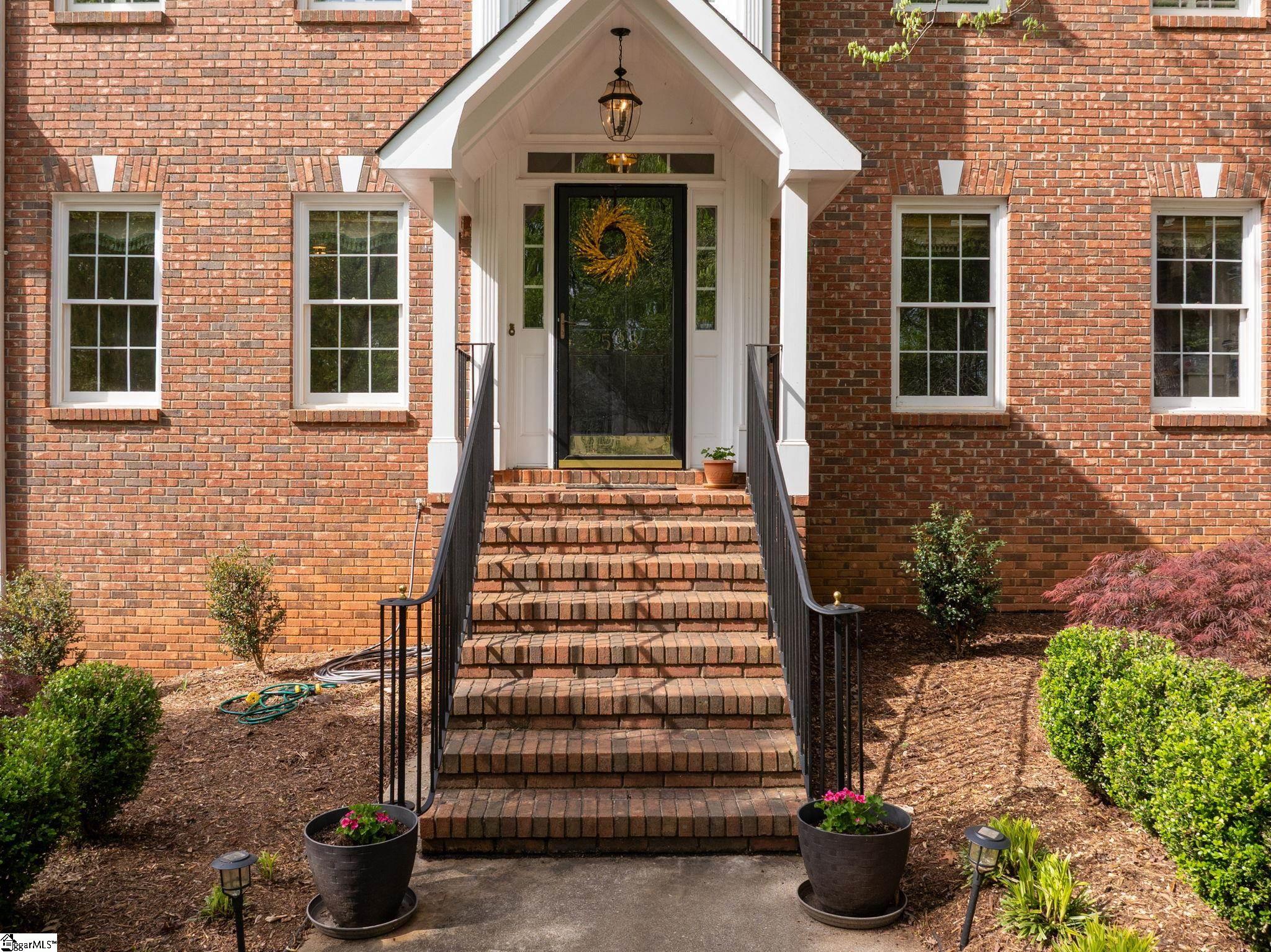 528 Riveredge Court Moore, SC 29369 - Photo 3 of 44