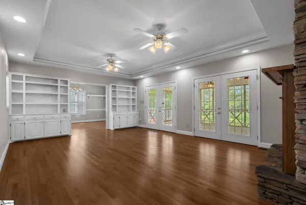 $649,369 | 528 Riveredge Court, Moore, SC 29369