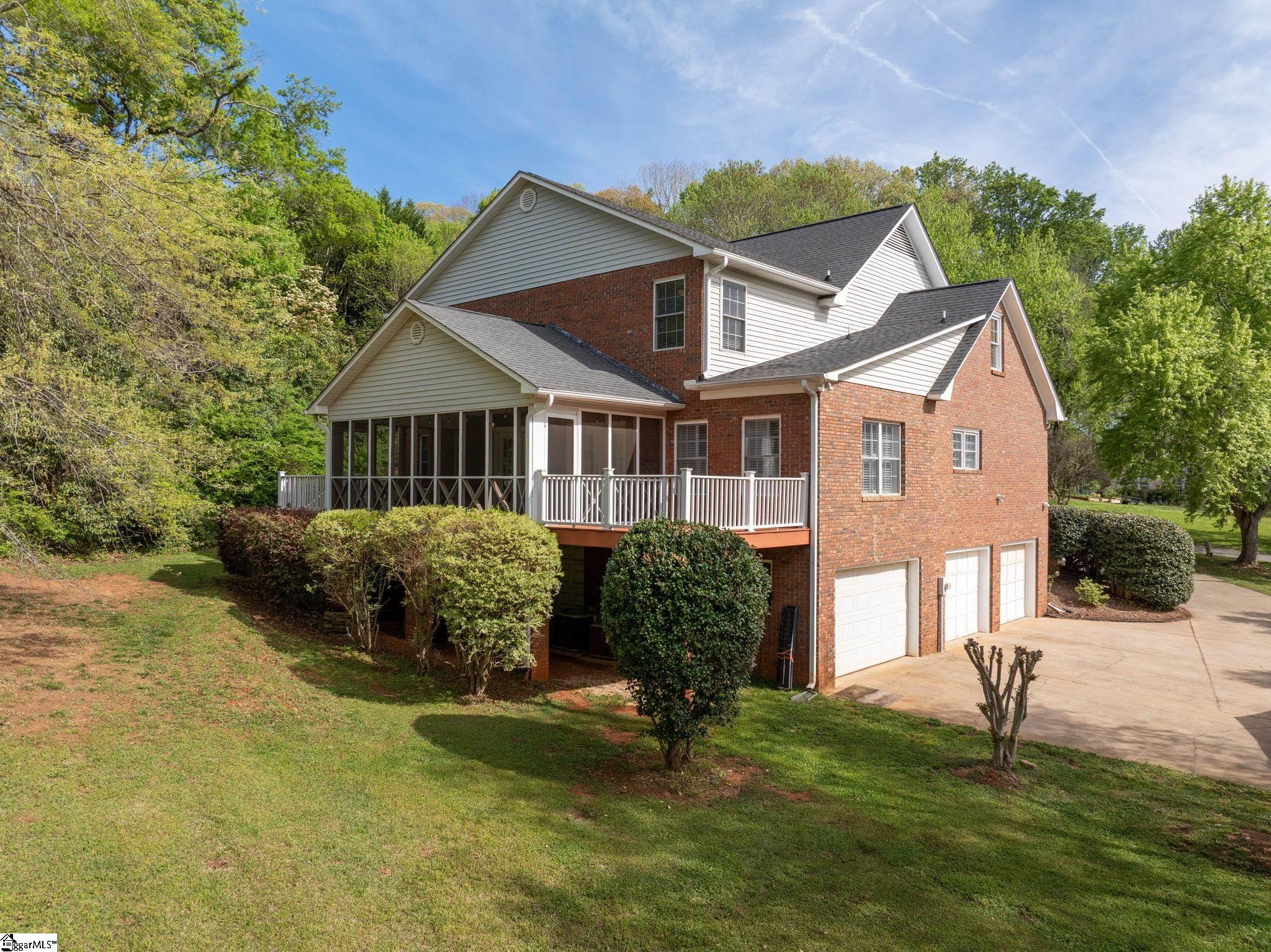 528 Riveredge Court Moore, SC 29369 - Photo 4 of 44