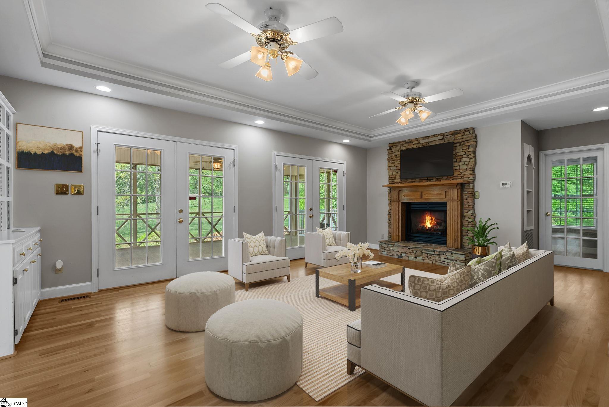 528 Riveredge Court Moore, SC 29369 - Photo 6 of 44