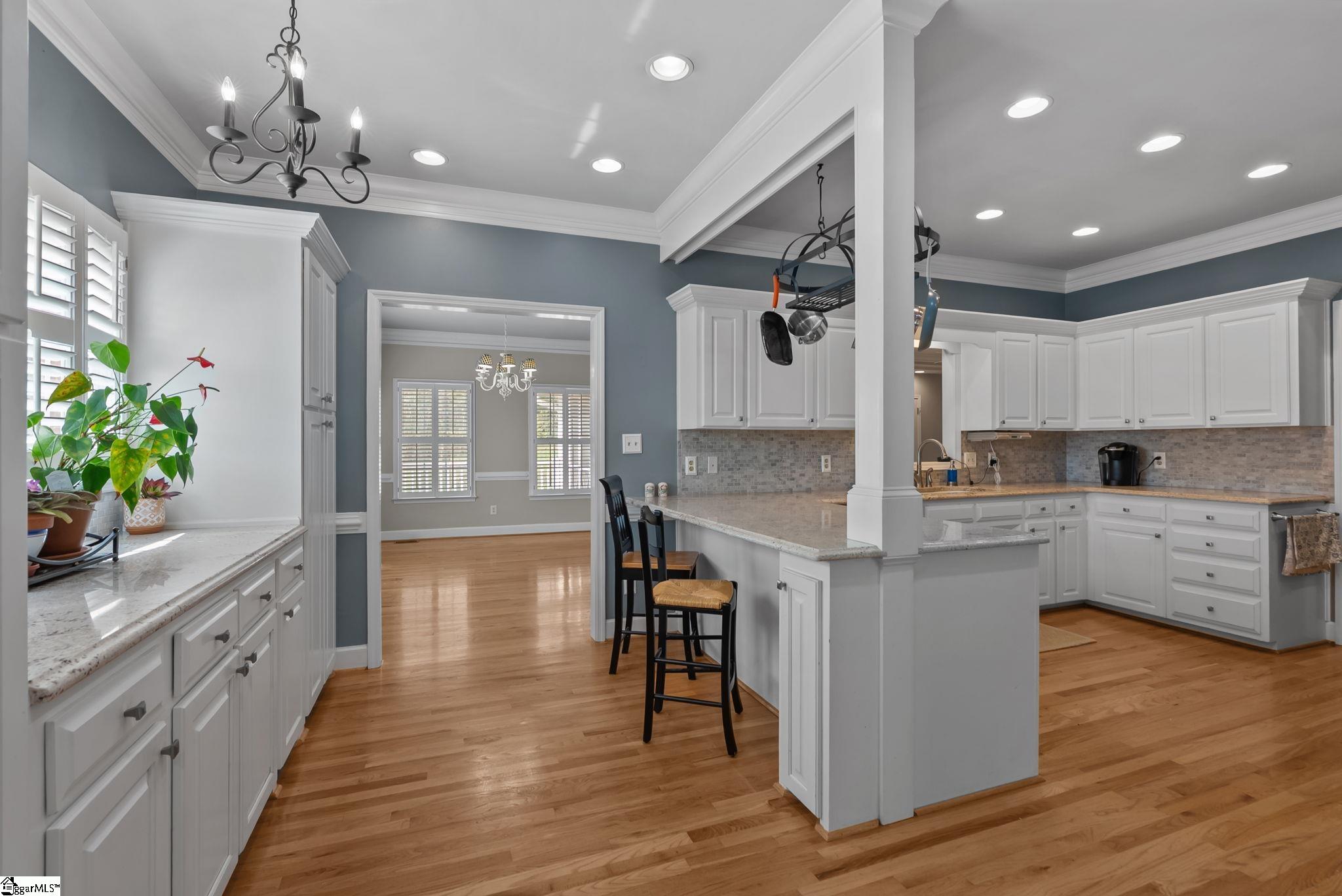 528 Riveredge Court Moore, SC 29369 - Photo 8 of 44