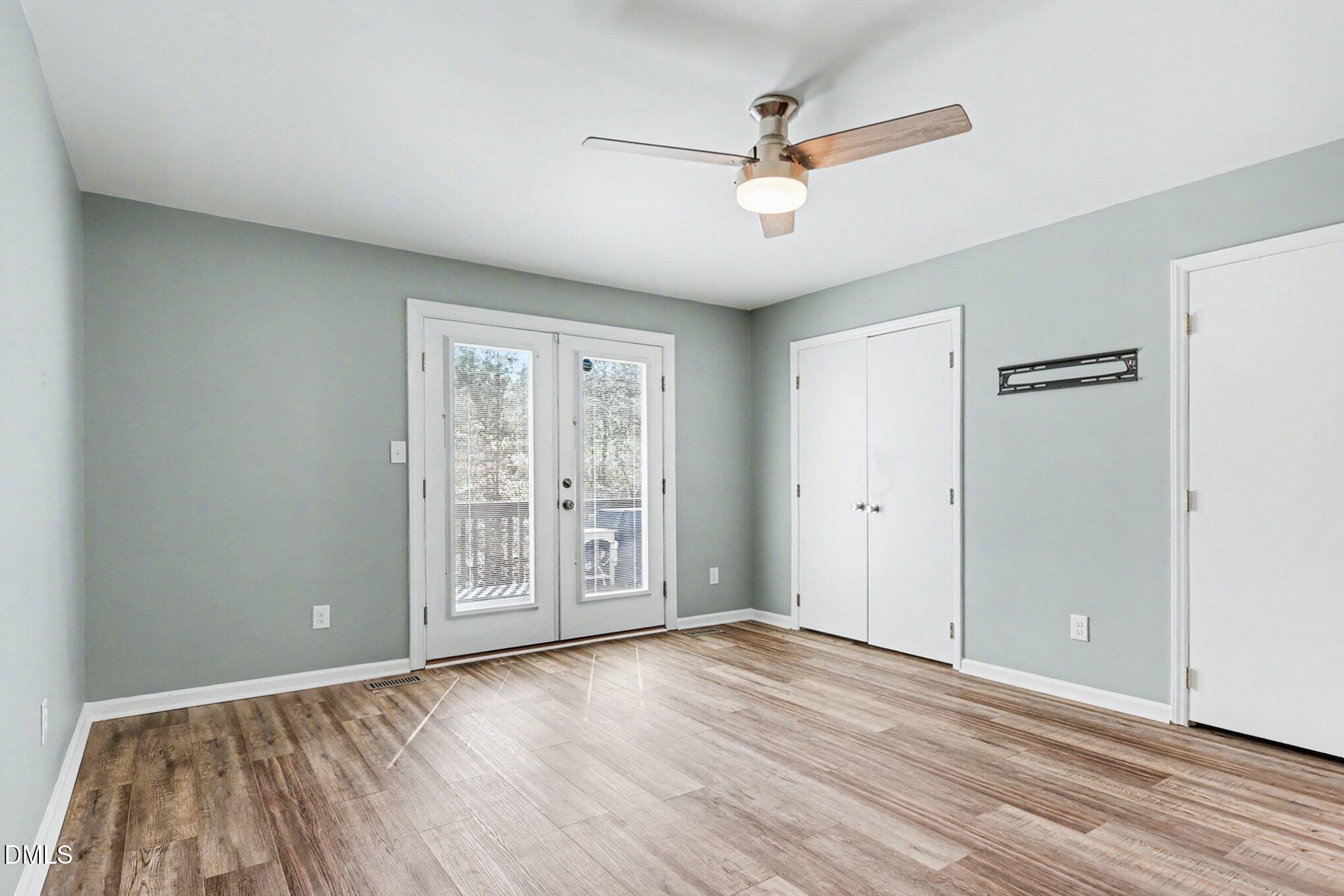 1631 Roanoke Street Raleigh, NC 27606 - Photo 12 of 22 Primary Suite
