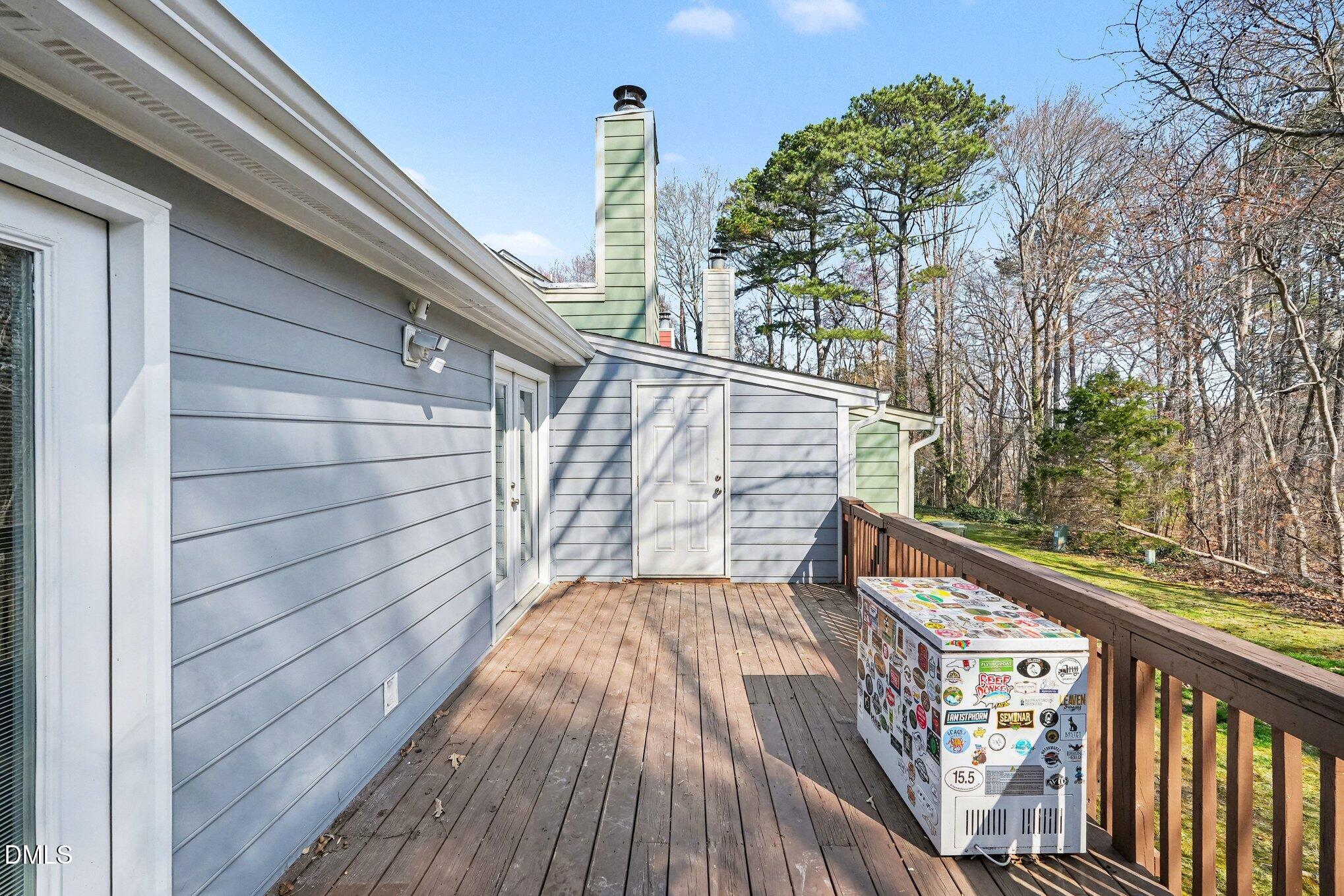 1631 Roanoke Street Raleigh, NC 27606 - Photo 20 of 22 Back Deck