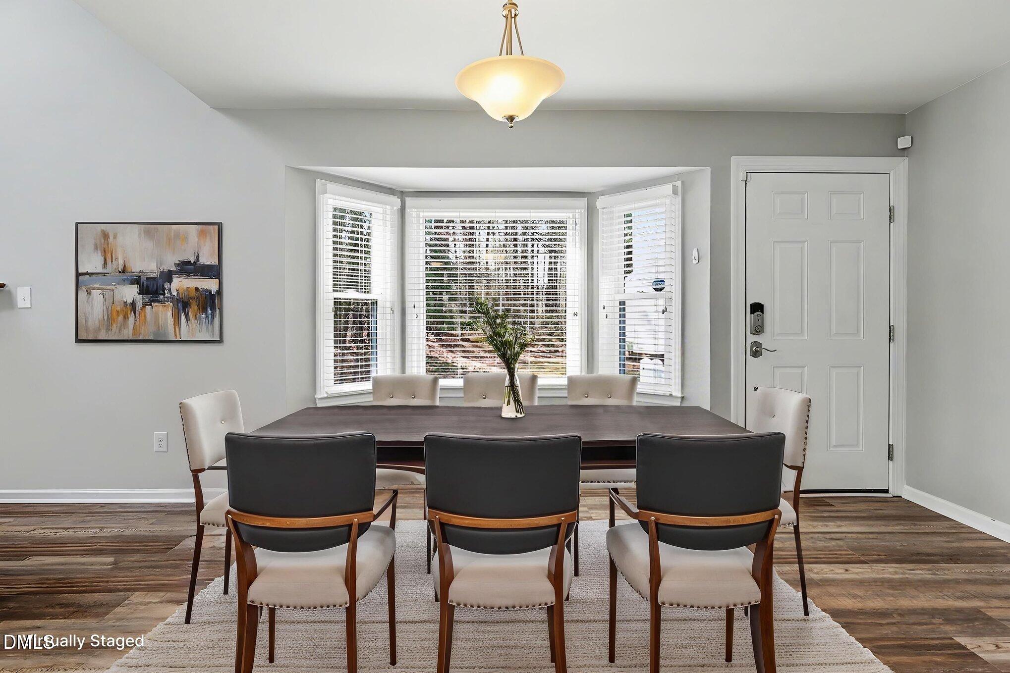1631 Roanoke Street Raleigh, NC 27606 - Photo 4 of 22 Dining Area