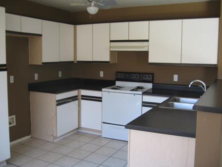 8415 West Coronado Road Phoenix, AZ 85037 - Photo 3 of 4 kitchen