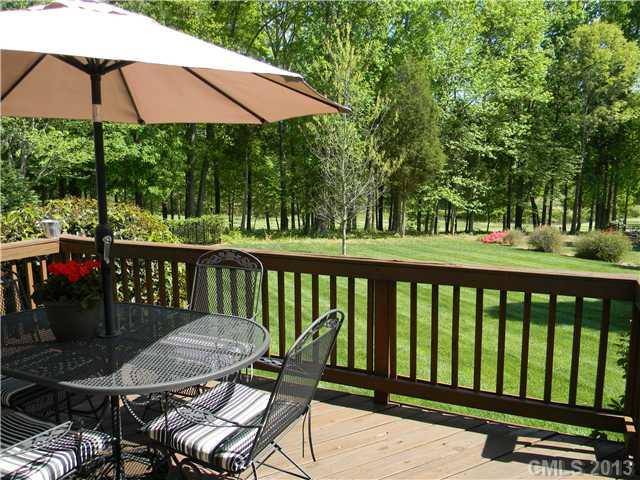 11806 Farnborough Road Huntersville, NC 28078 - Photo 2 of 16 Gallery Image 2