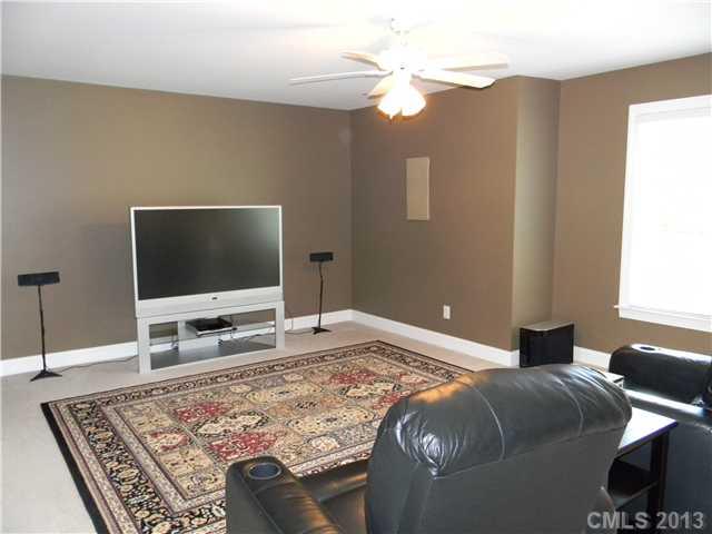 11806 Farnborough Road Huntersville, NC 28078 - Photo 12 of 16 Gallery Image 12