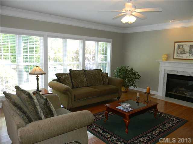 11806 Farnborough Road Huntersville, NC 28078 - Photo 8 of 16 Gallery Image 8
