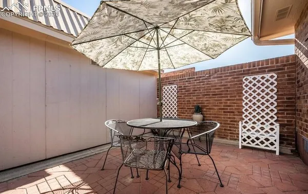 $272,500 | 2106 Chatalet Lane, Unit I, Pueblo, CO 81005